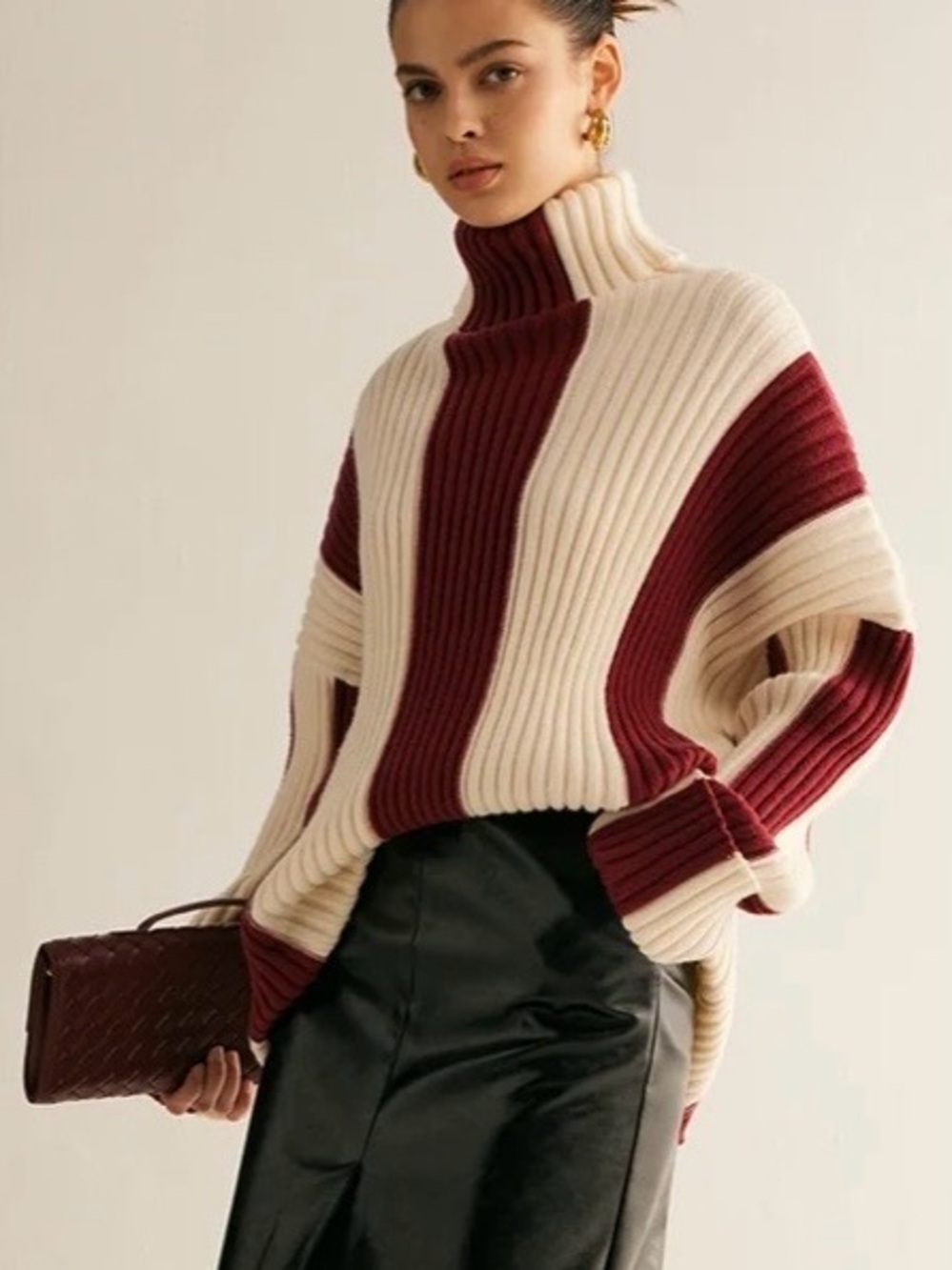 NWT oversized ribbed turtleneck sweater with wide vertical stripes